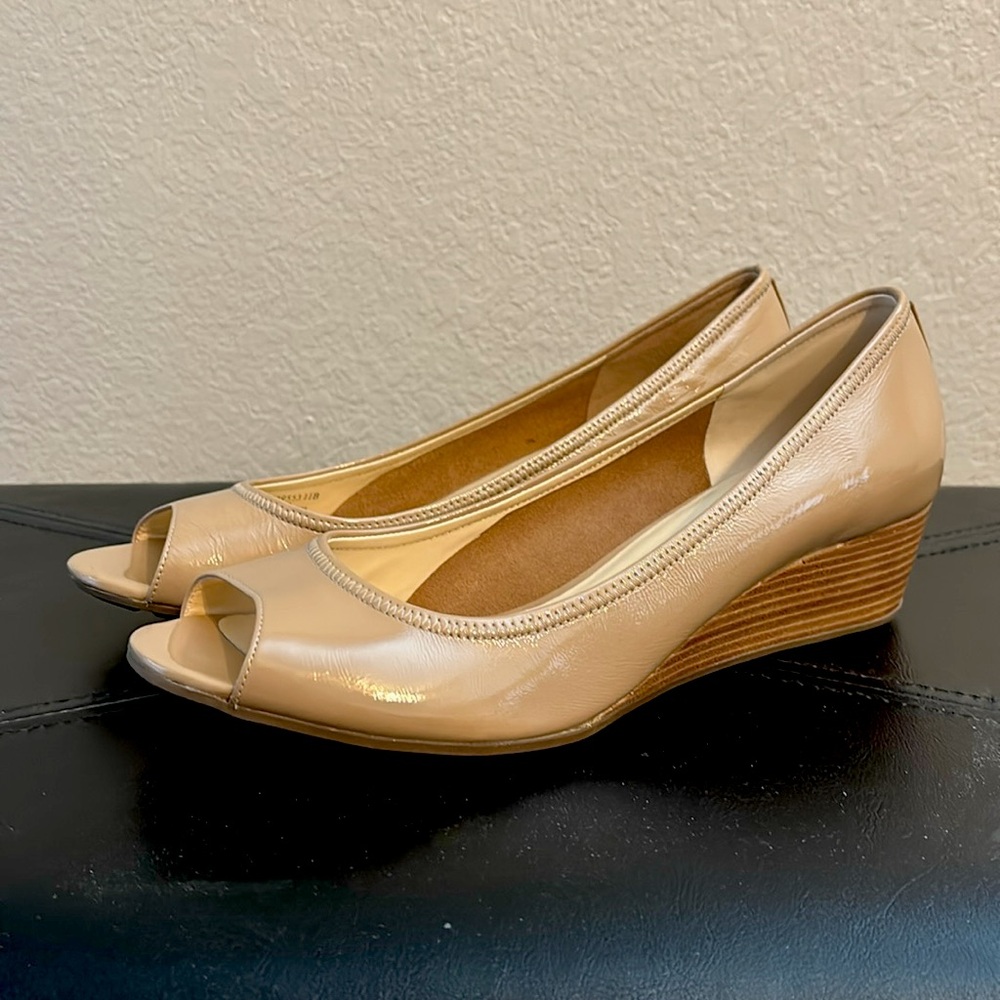Cole Haan Nike Air Wedge Patent Sandstone